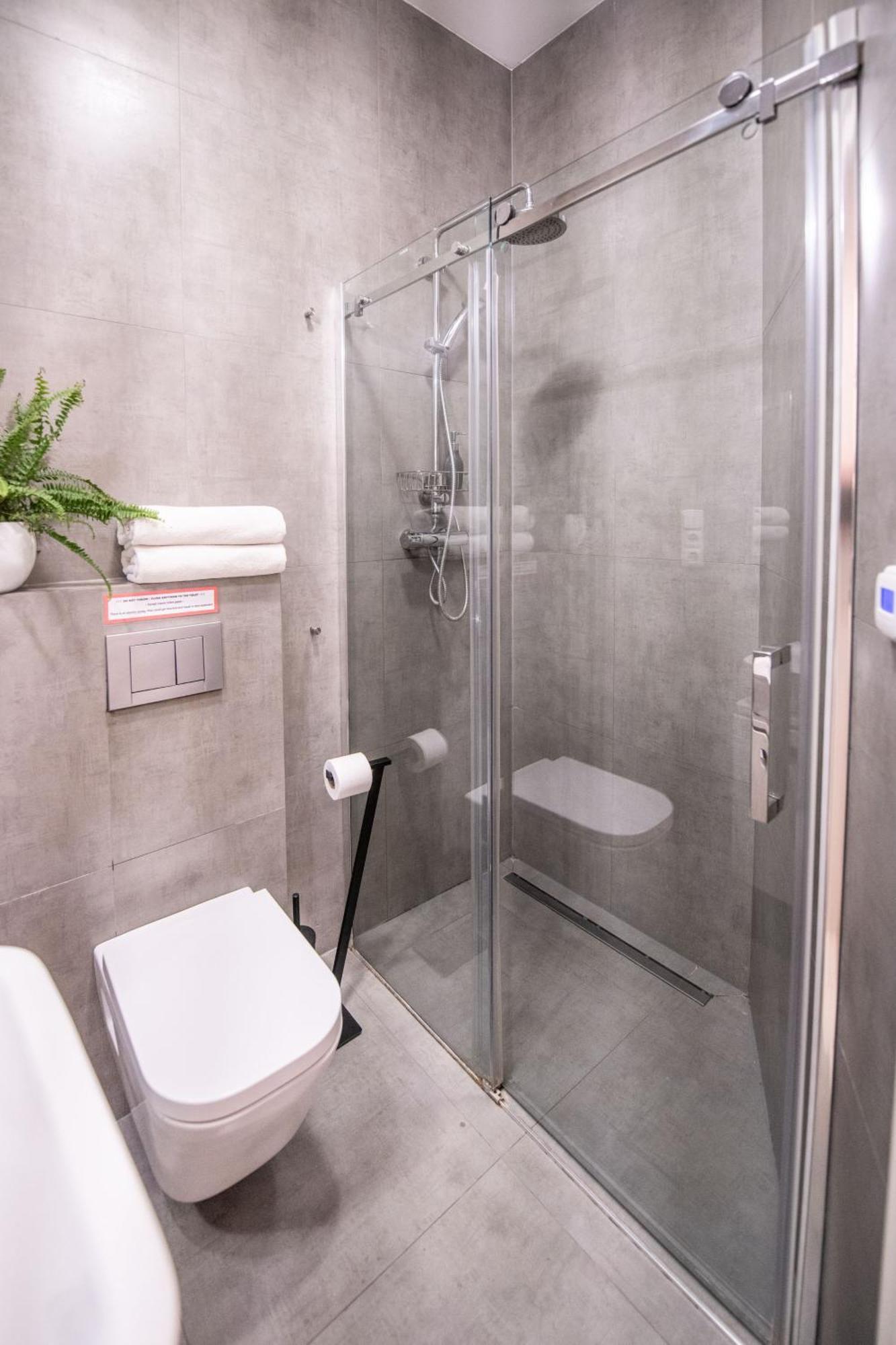 Modern Downtown Apt - Renovated, On Ideal Location Praha Eksteriør bilde