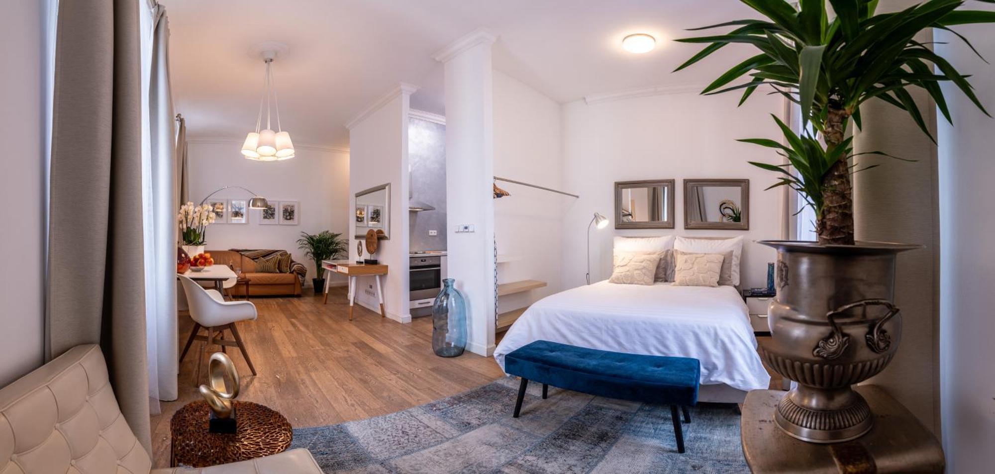 Modern Downtown Apt - Renovated, On Ideal Location Praha Eksteriør bilde