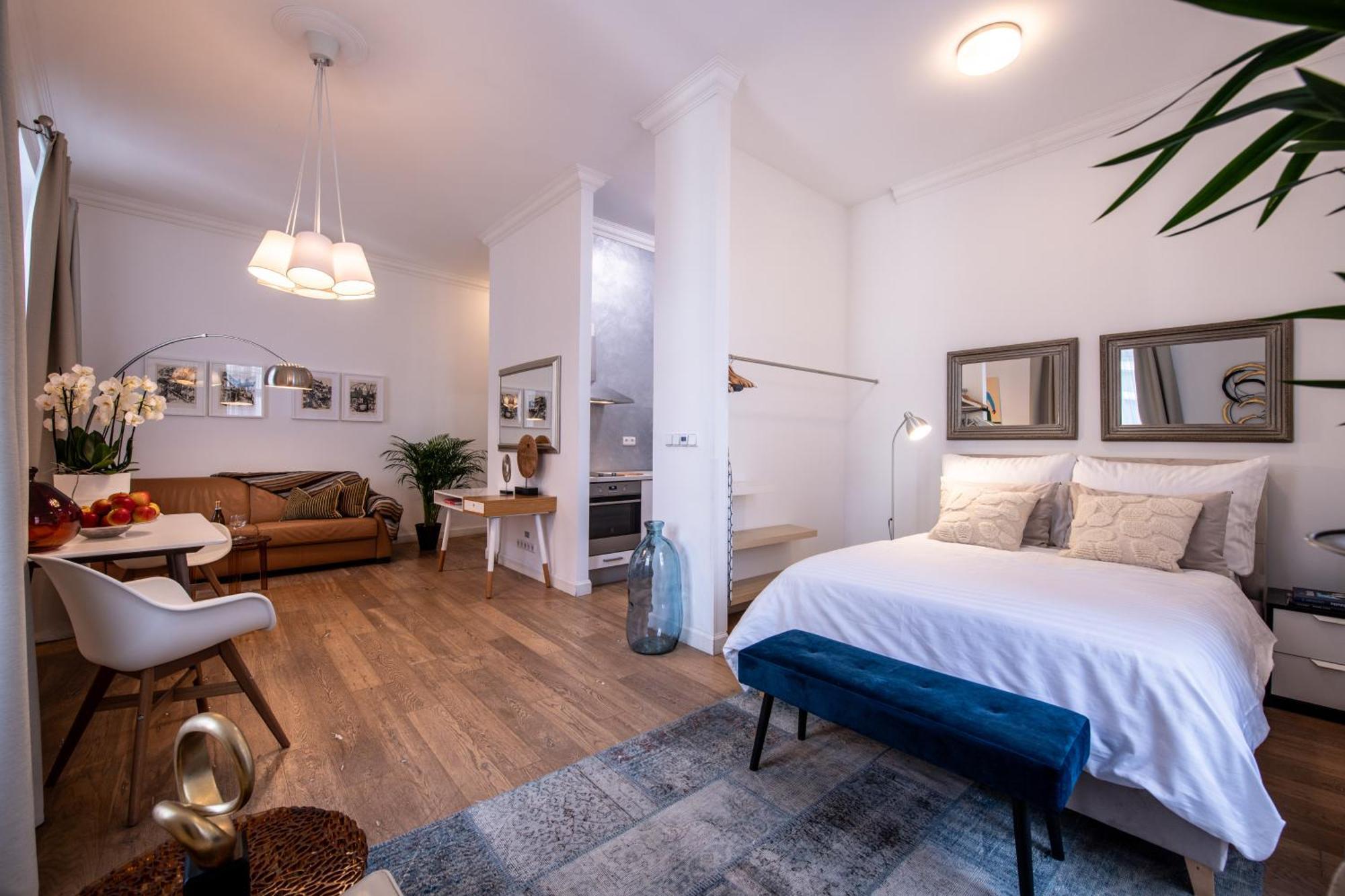 Modern Downtown Apt - Renovated, On Ideal Location Praha Eksteriør bilde