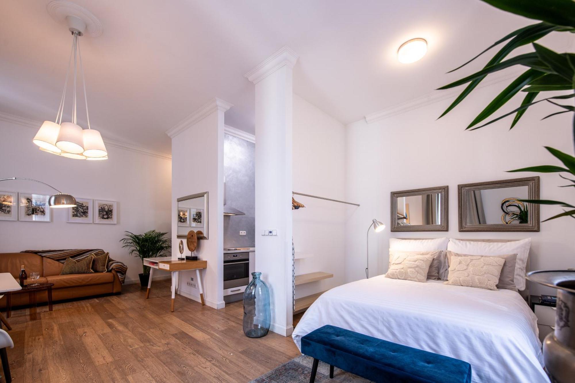 Modern Downtown Apt - Renovated, On Ideal Location Praha Eksteriør bilde